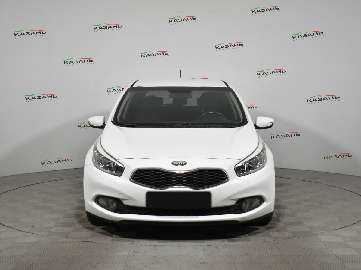 Купить Kia Ceed с пробегом. Фото: #1