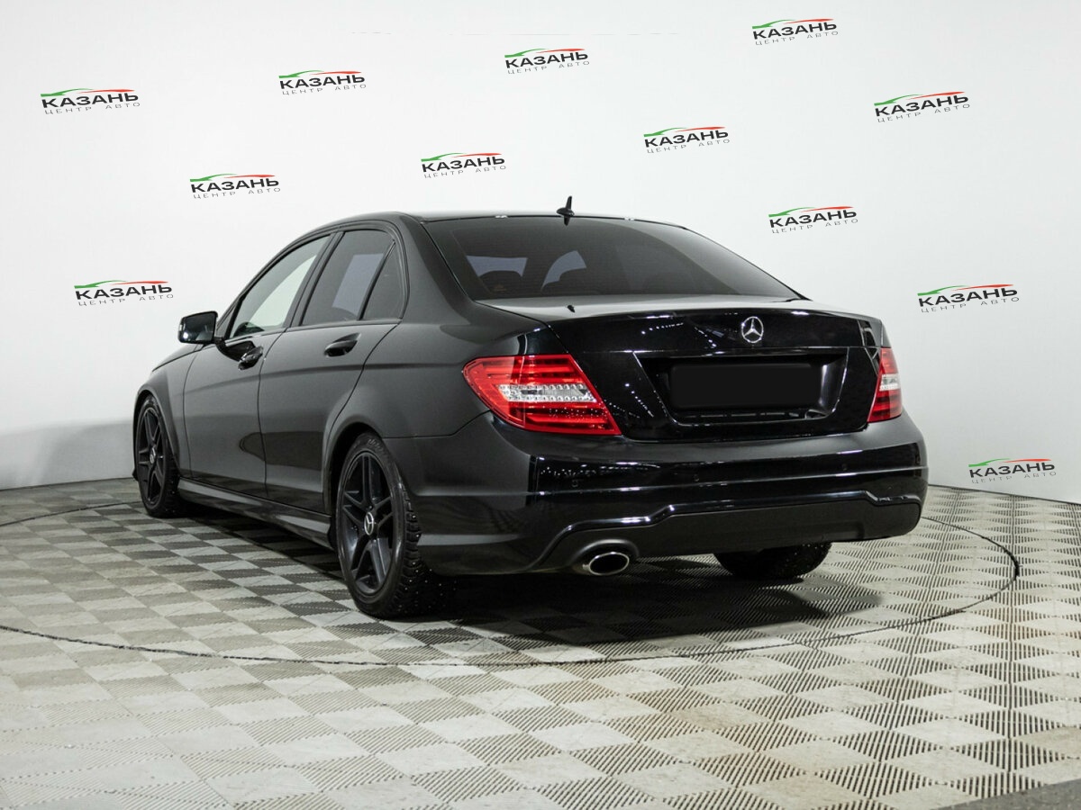 Купить Mercedes-Benz C-Класс с пробегом. Фото: #4