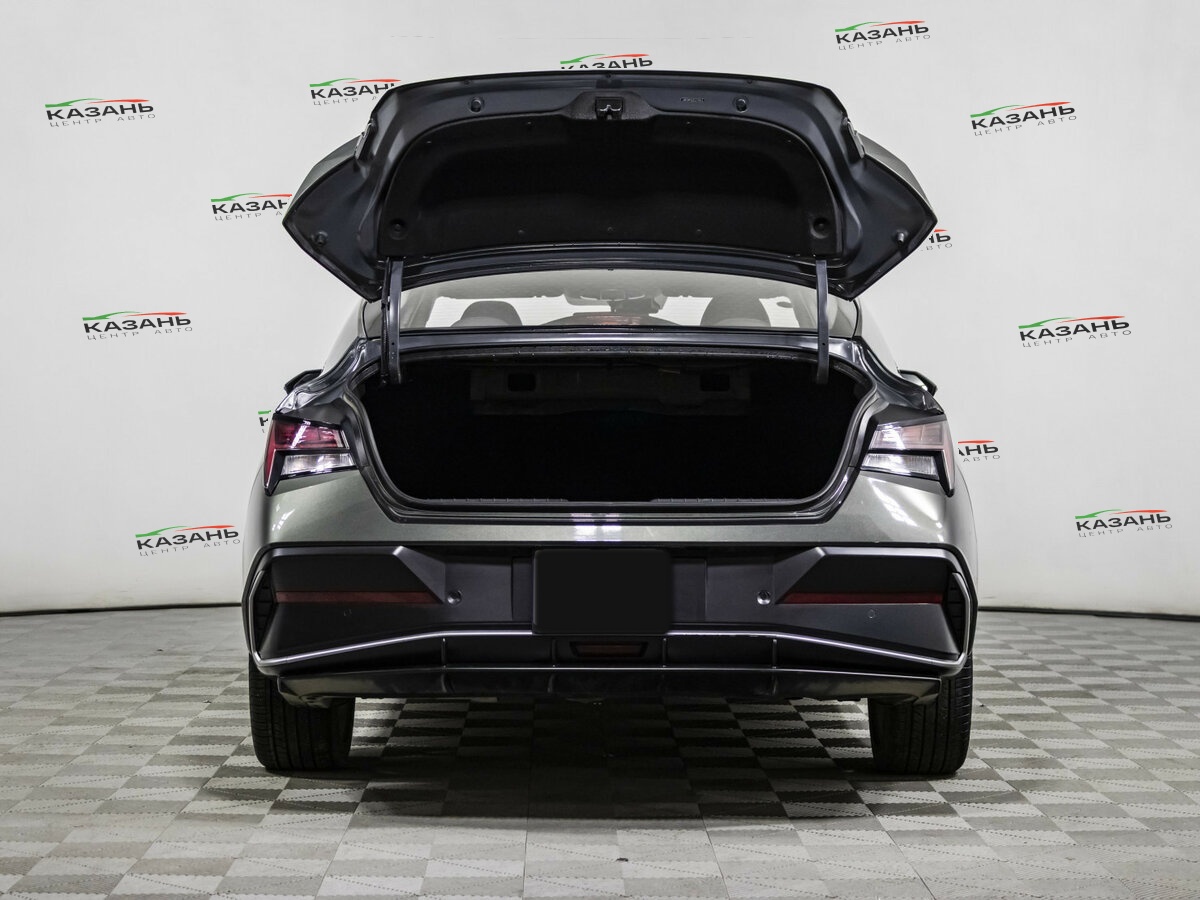 Купить Hyundai Elantra с пробегом. Фото: #16