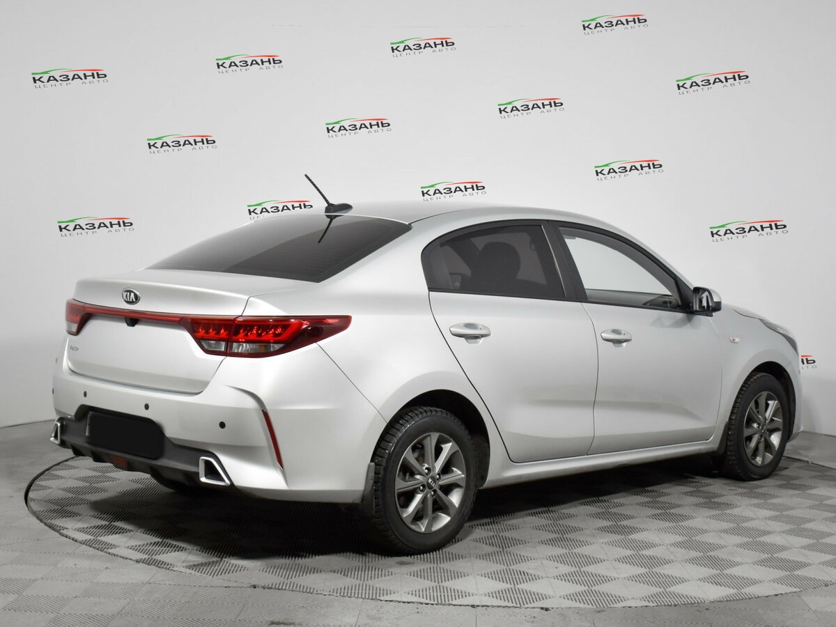Купить Kia Rio с пробегом. Фото: #4