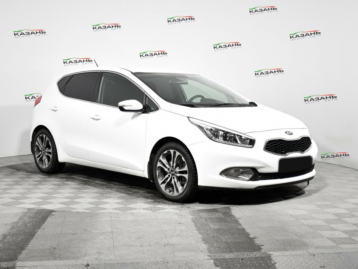 Купить Kia Ceed с пробегом. Фото: #2