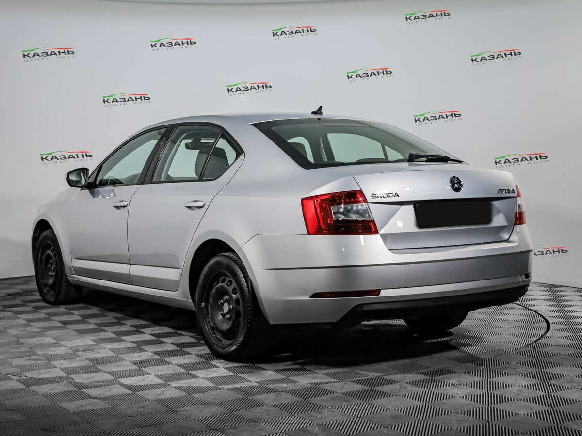 Купить Skoda Octavia с пробегом. Фото: #6