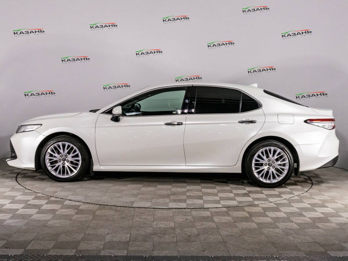 Купить Toyota Camry с пробегом. Фото: #7