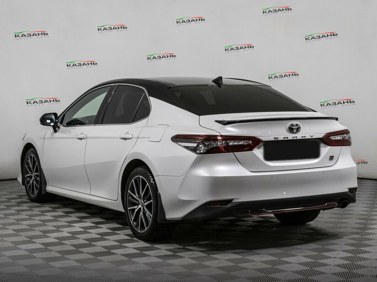 Купить Toyota Camry с пробегом. Фото: #5