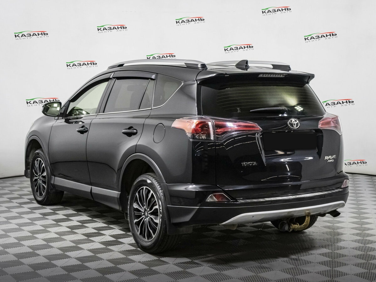 Купить Toyota RAV4 с пробегом. Фото: #6