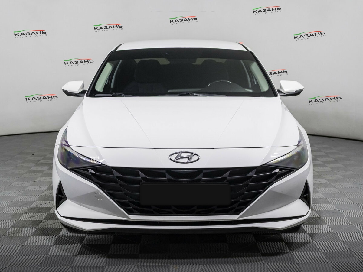 Купить Hyundai Elantra с пробегом. Фото: #1