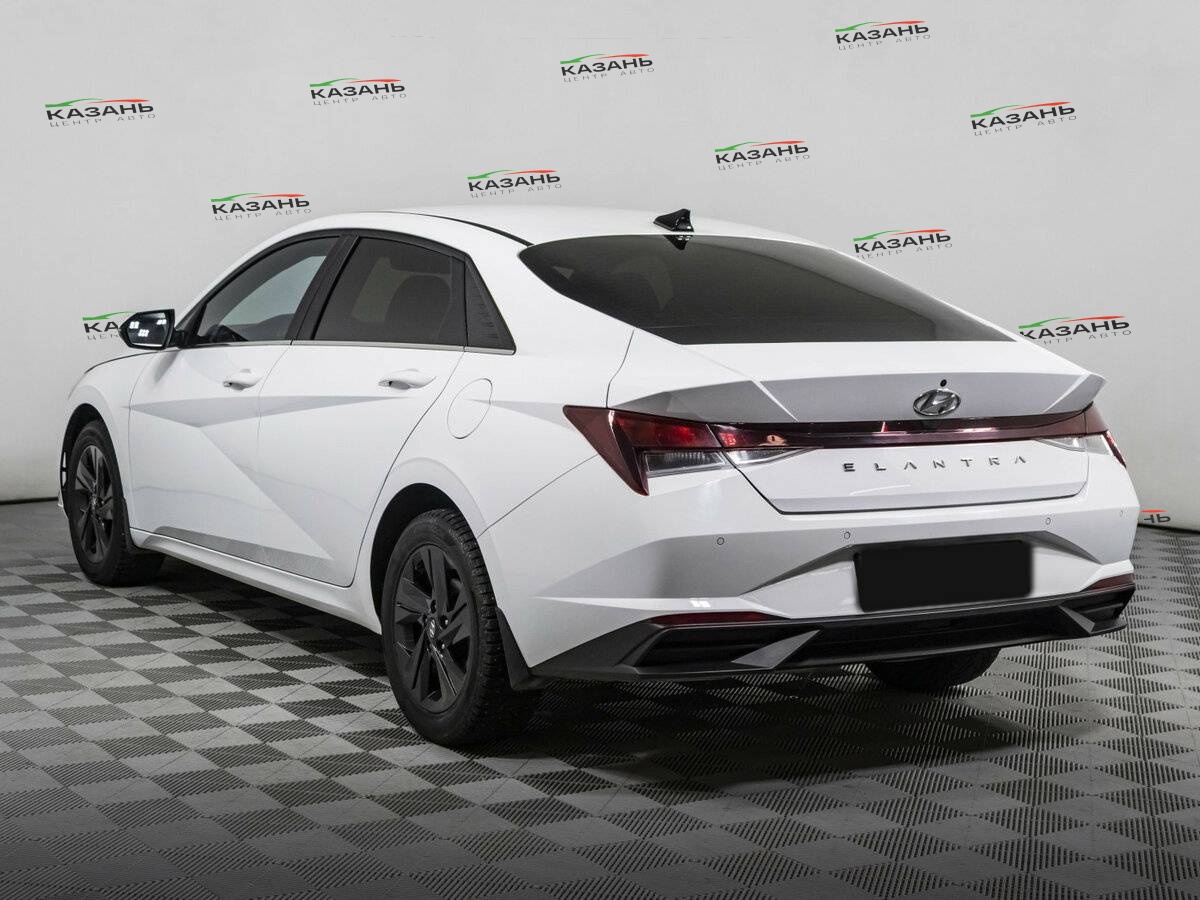 Купить Hyundai Elantra с пробегом. Фото: #6