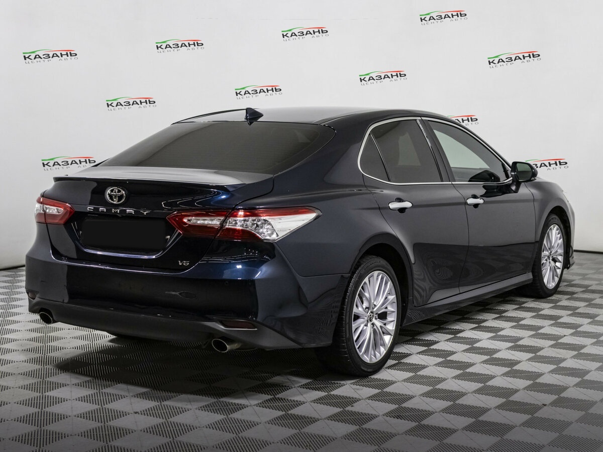 Купить Toyota Camry с пробегом. Фото: #3