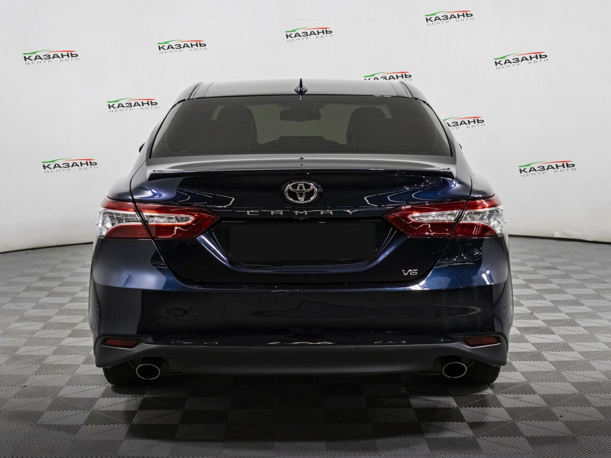 Купить Toyota Camry с пробегом. Фото: #4