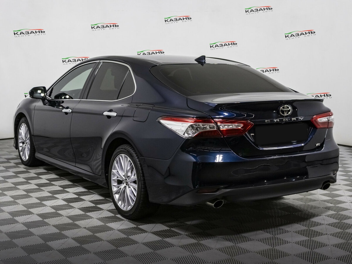 Купить Toyota Camry с пробегом. Фото: #5