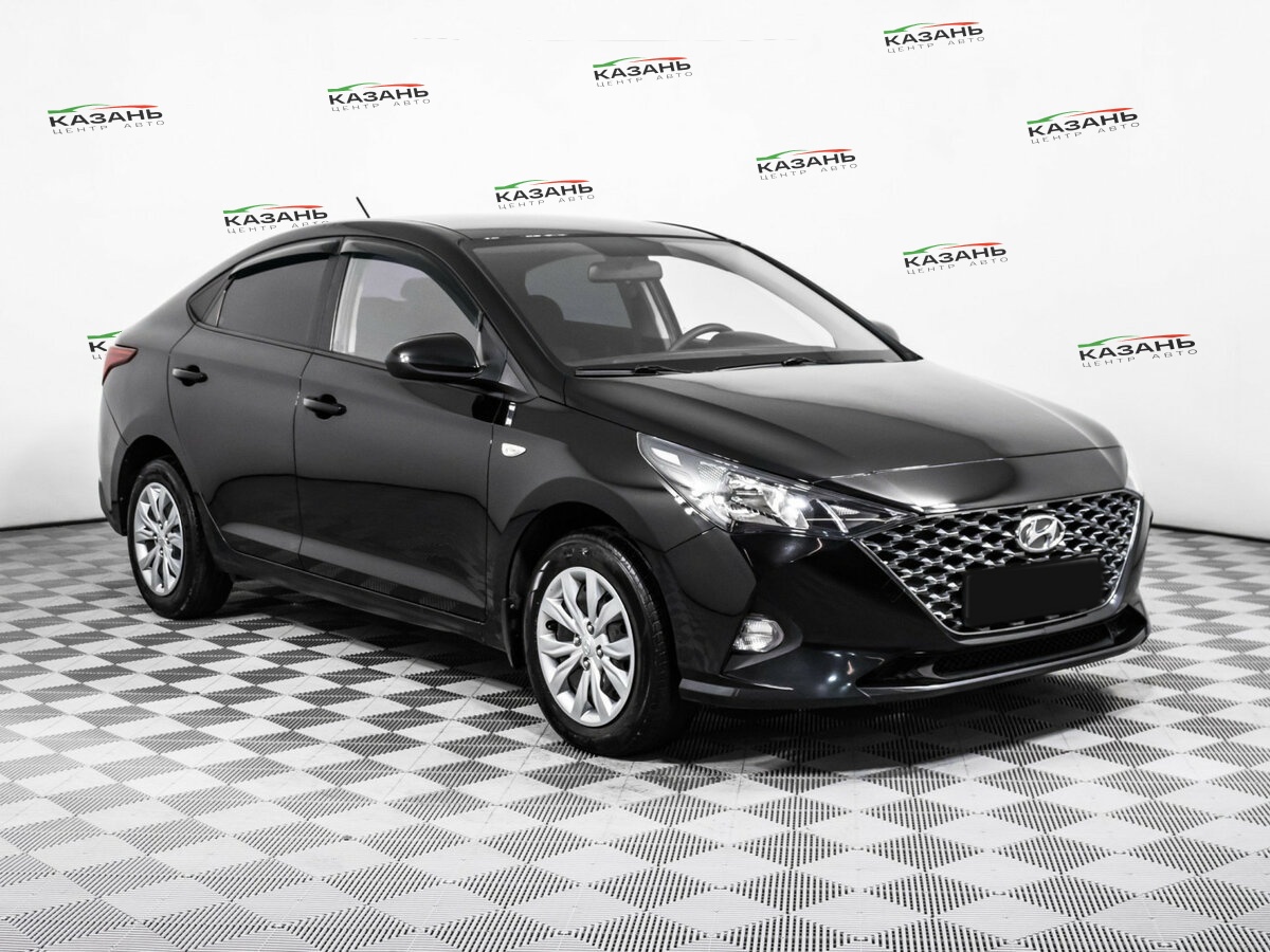 Купить Hyundai Solaris с пробегом. Фото: #2