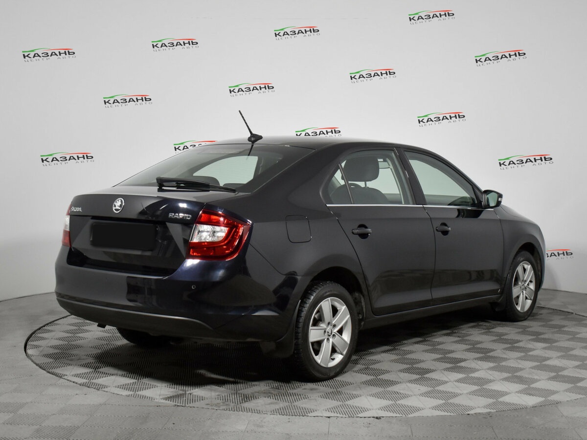 Купить Skoda Rapid с пробегом. Фото: #4