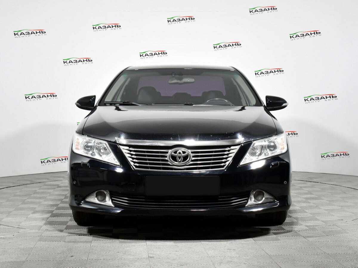Купить Toyota Camry с пробегом. Фото: #1