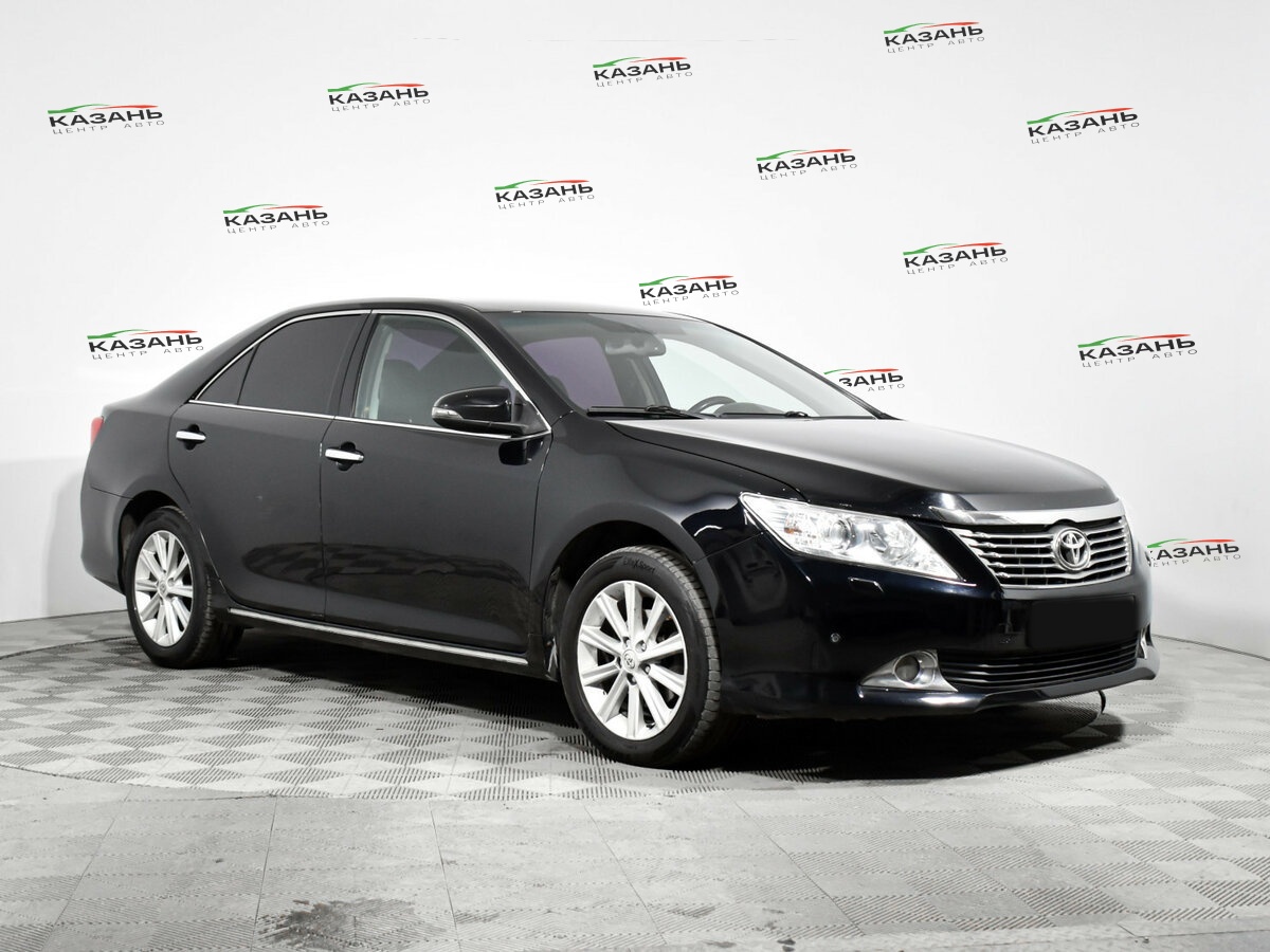 Купить Toyota Camry с пробегом. Фото: #2