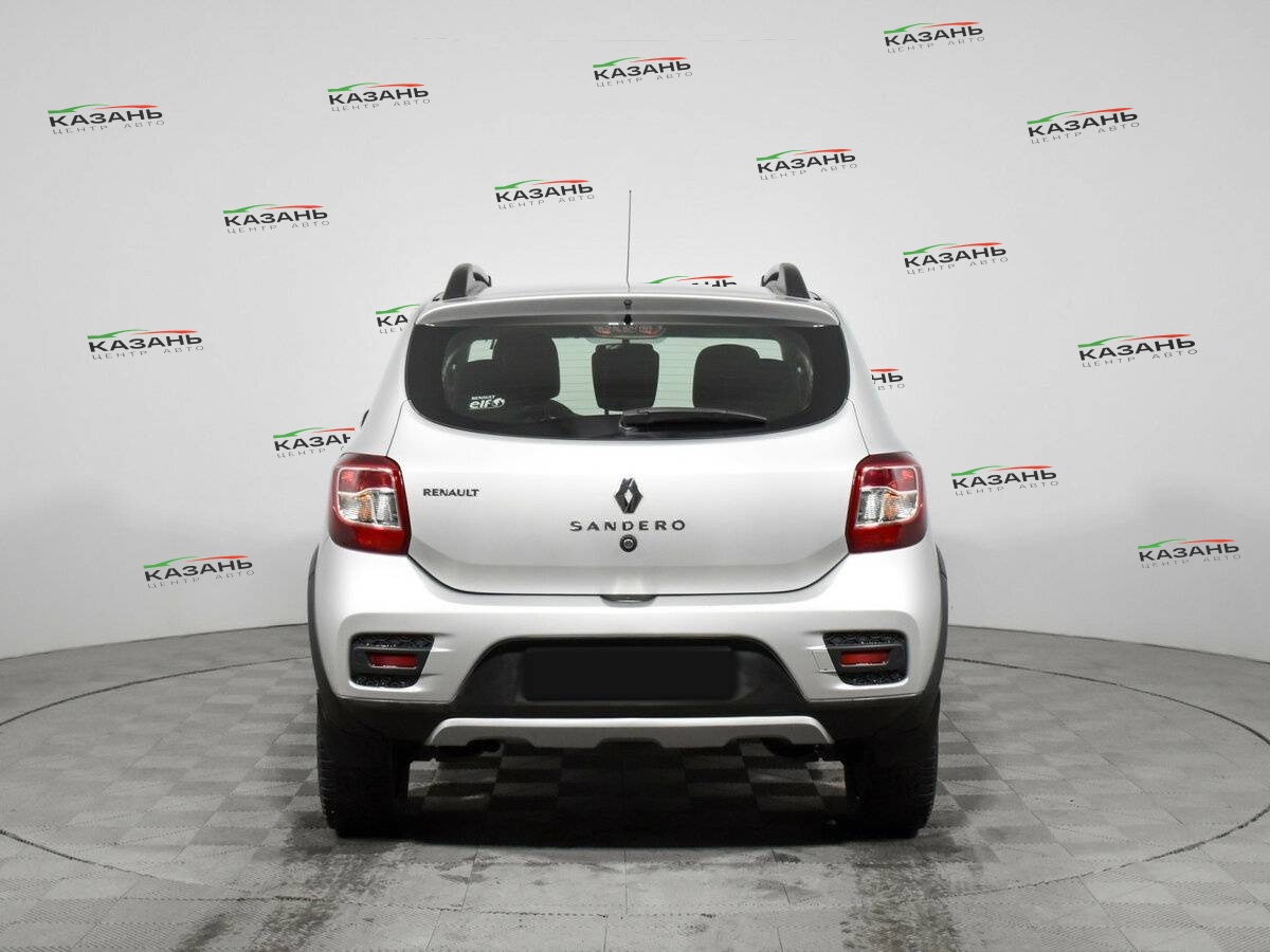 Купить Renault Sandero с пробегом. Фото: #5