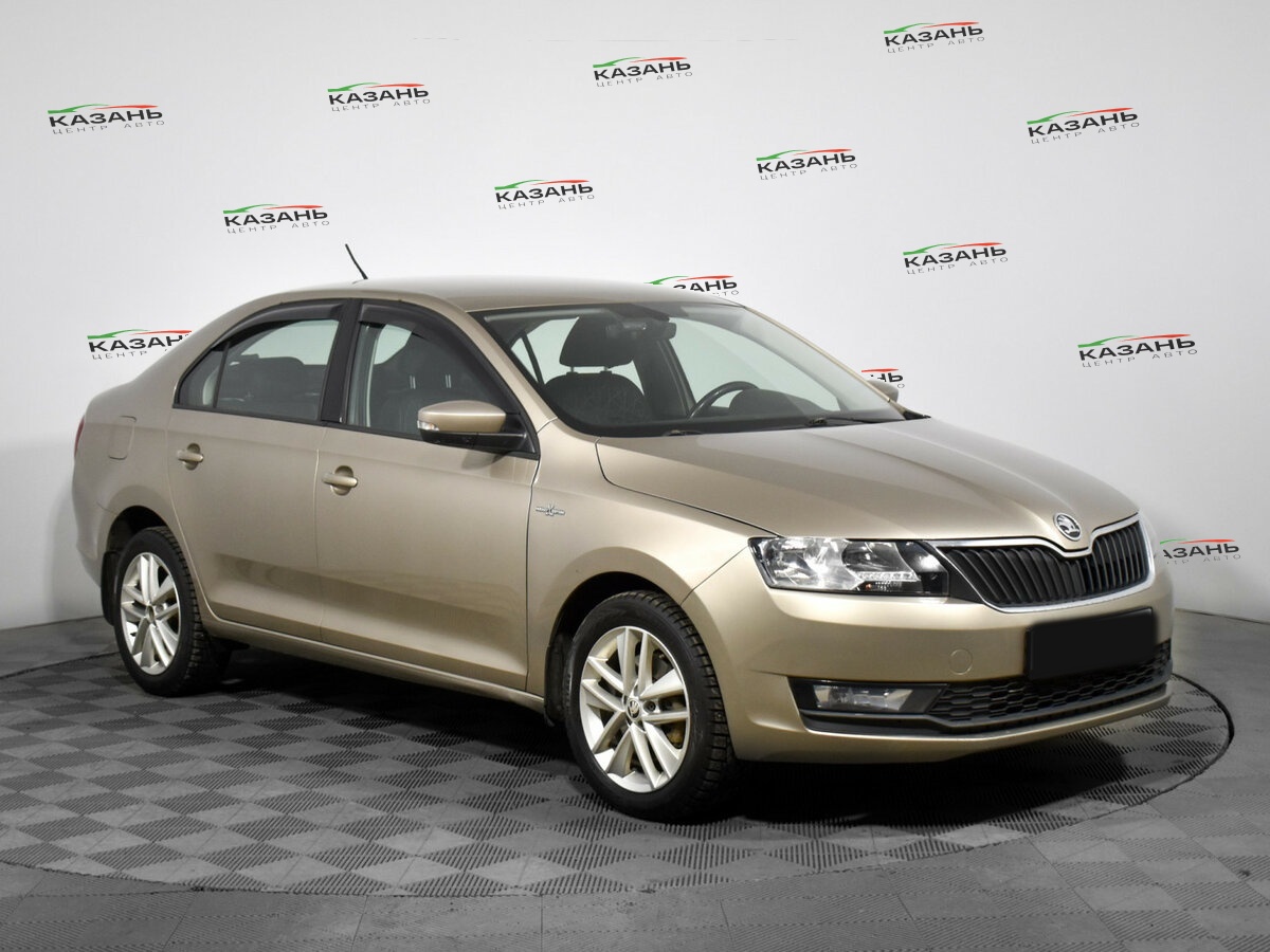 Купить Skoda Rapid с пробегом. Фото: #2