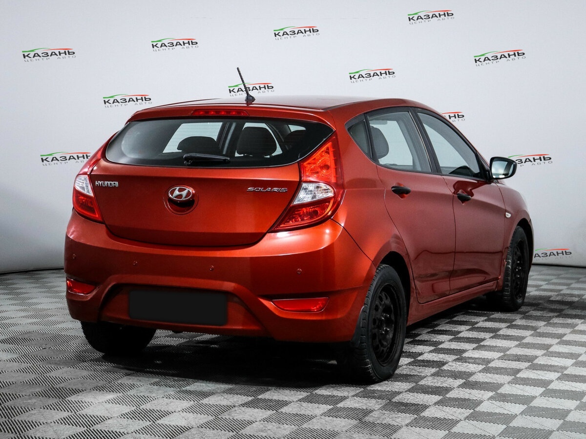 Купить Hyundai Solaris с пробегом. Фото: #3