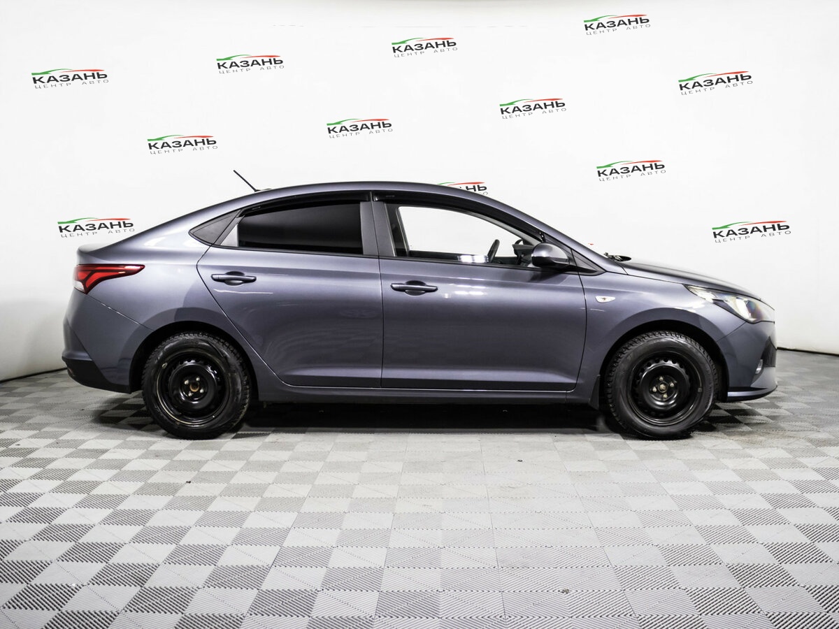 Купить Solaris HS с пробегом. Фото: #3