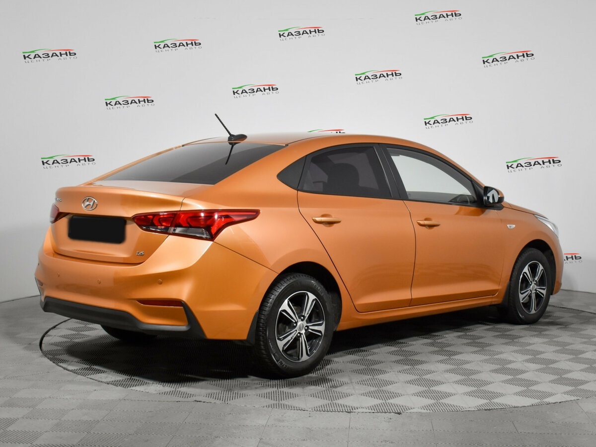 Купить Hyundai Solaris с пробегом. Фото: #4