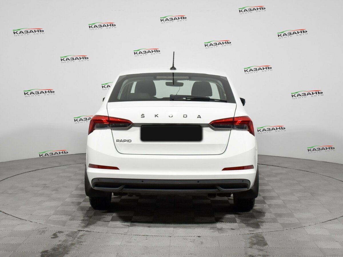 Купить Skoda Rapid с пробегом. Фото: #5