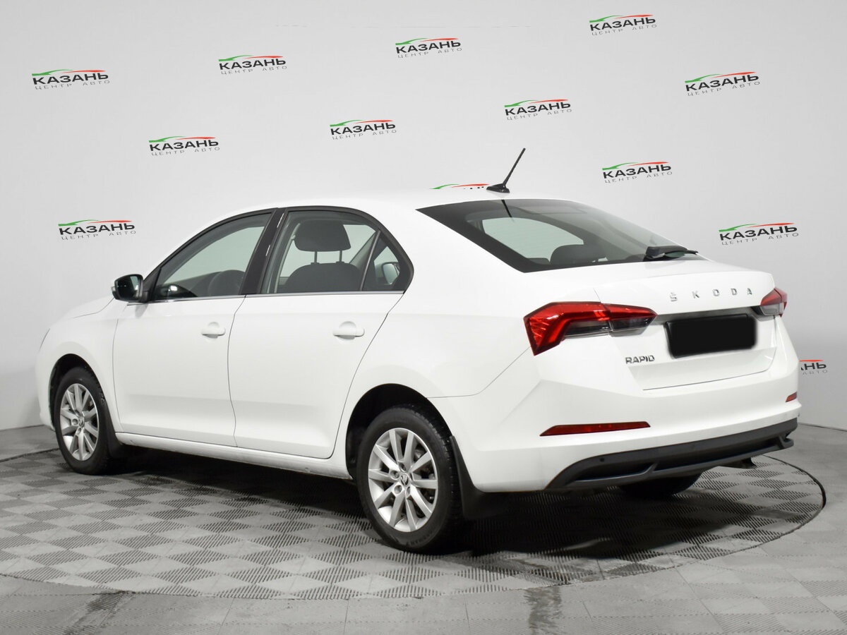 Купить Skoda Rapid с пробегом. Фото: #6