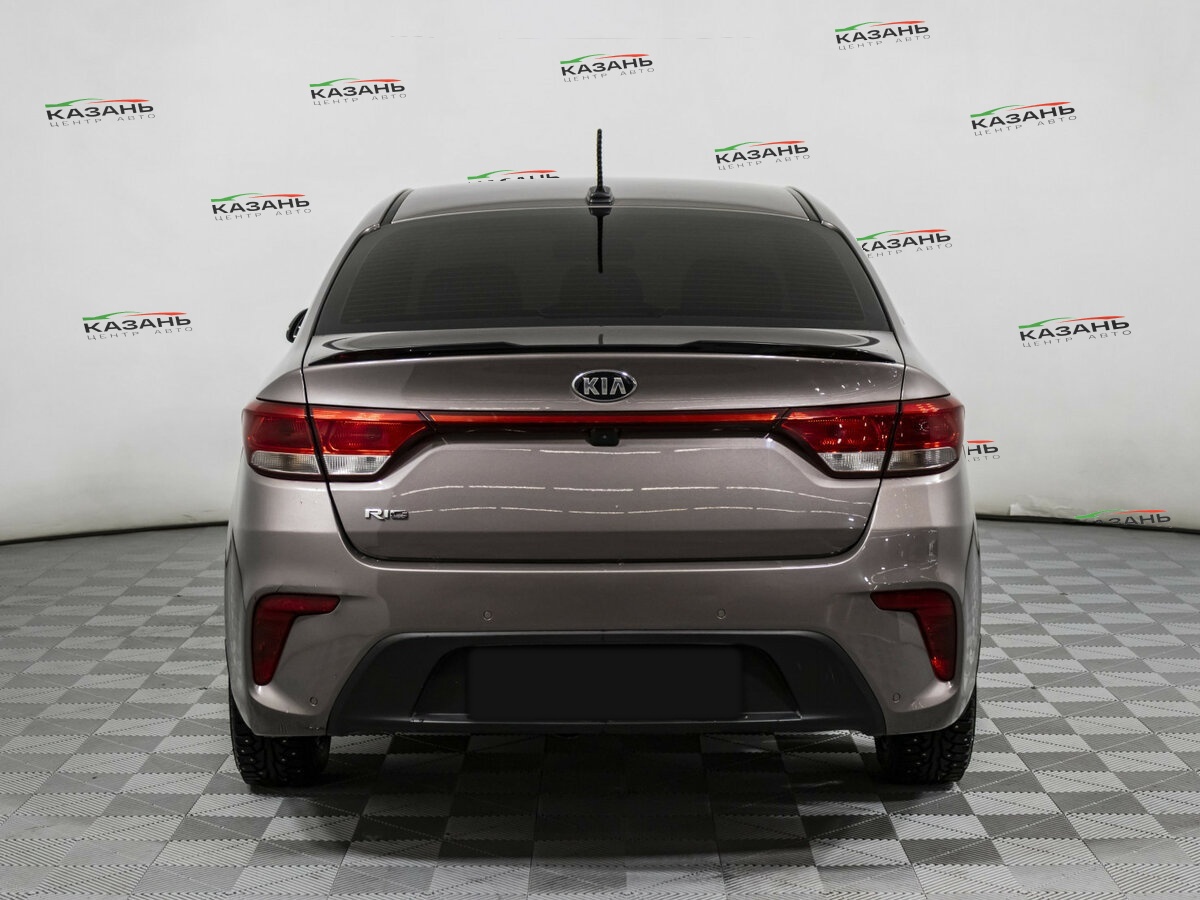 Купить Kia Rio с пробегом. Фото: #4