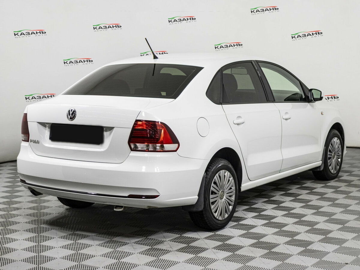 Купить Volkswagen Polo с пробегом. Фото: #4