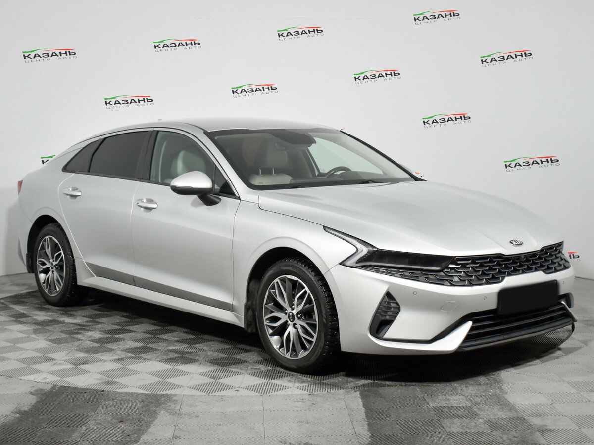 Купить Kia K5 с пробегом. Фото: #2