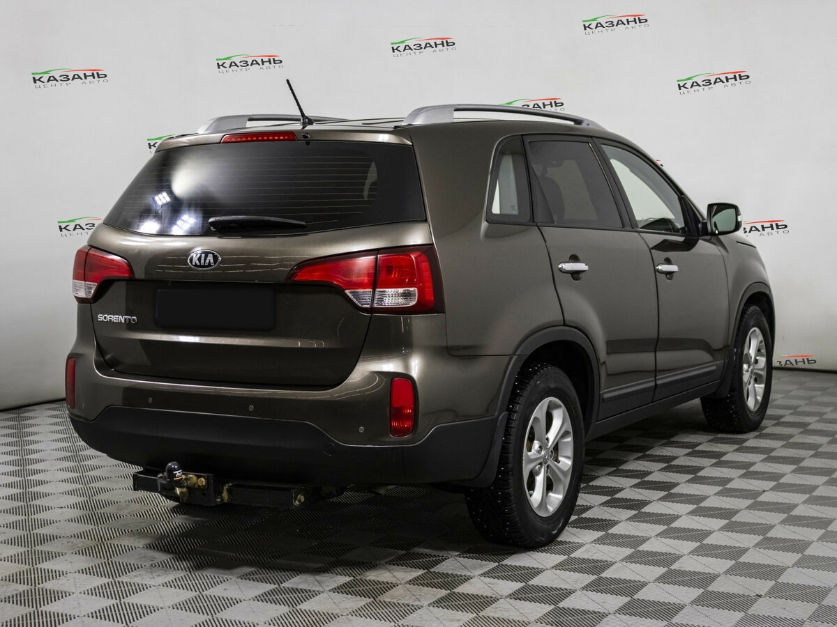 Купить Kia Sorento с пробегом. Фото: #3