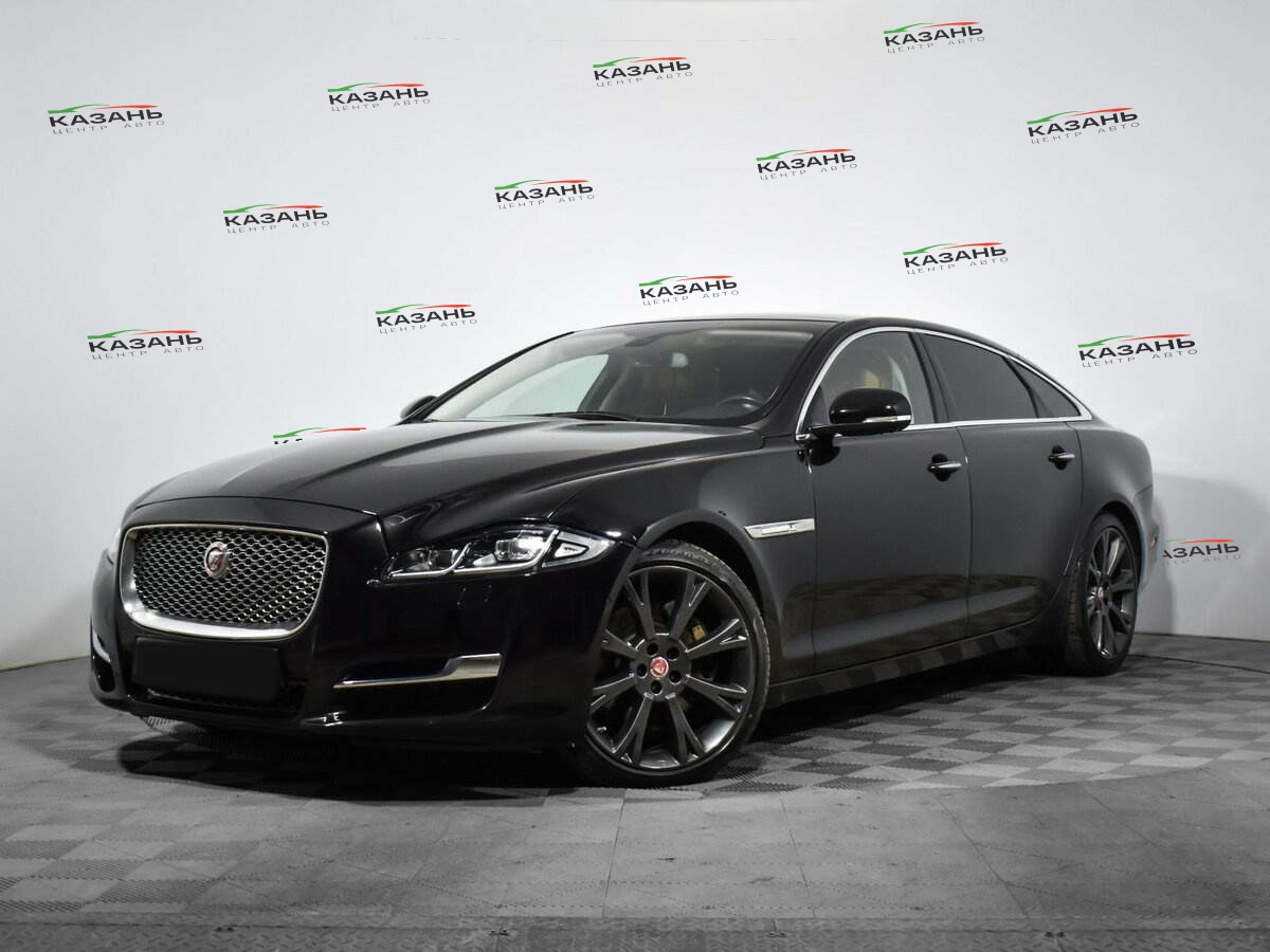 Jaguar XJ