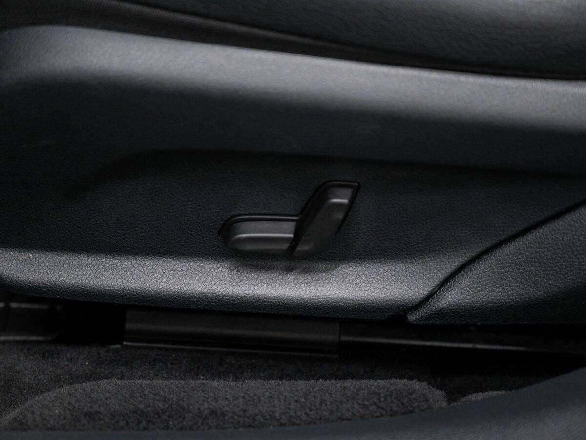 Купить Mercedes-Benz E-Класс с пробегом. Фото: #17