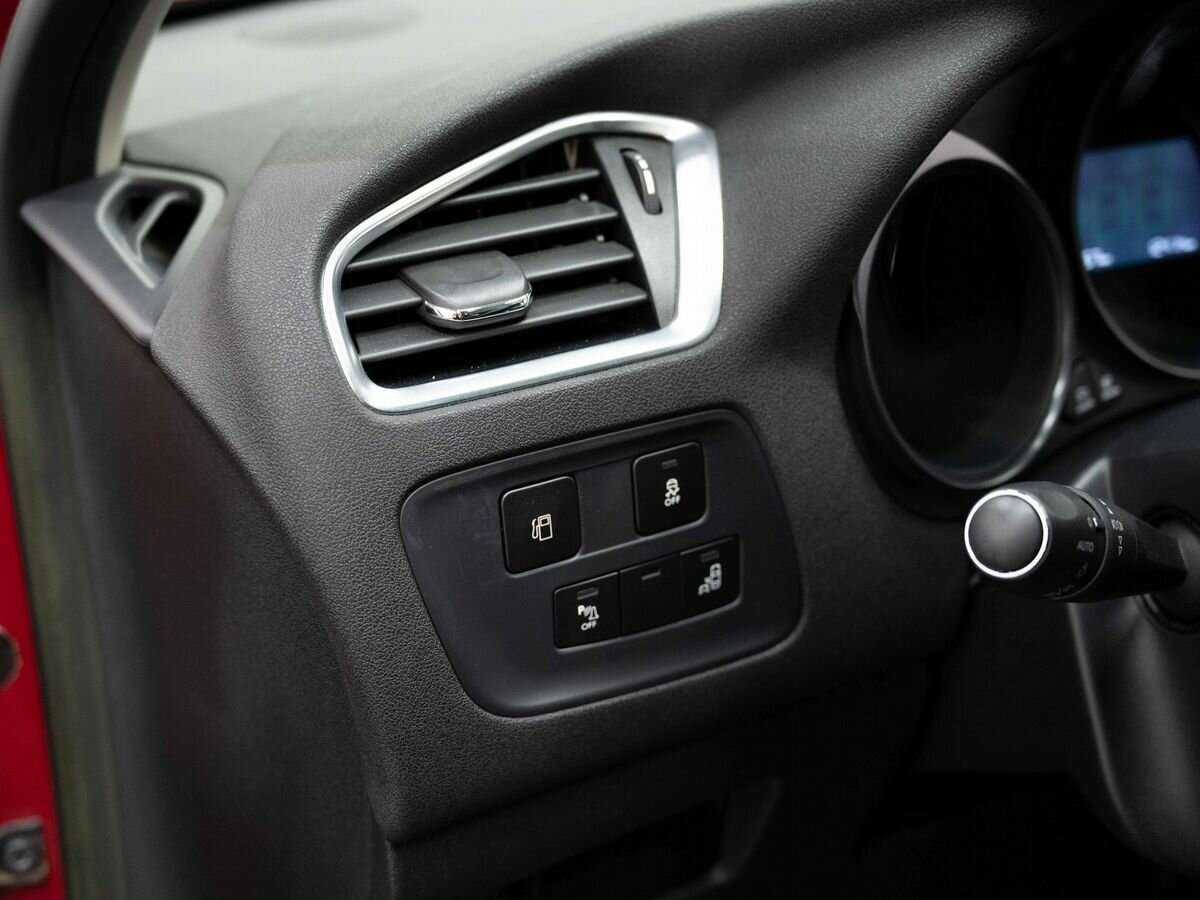 Купить Citroen C4 с пробегом. Фото: #21