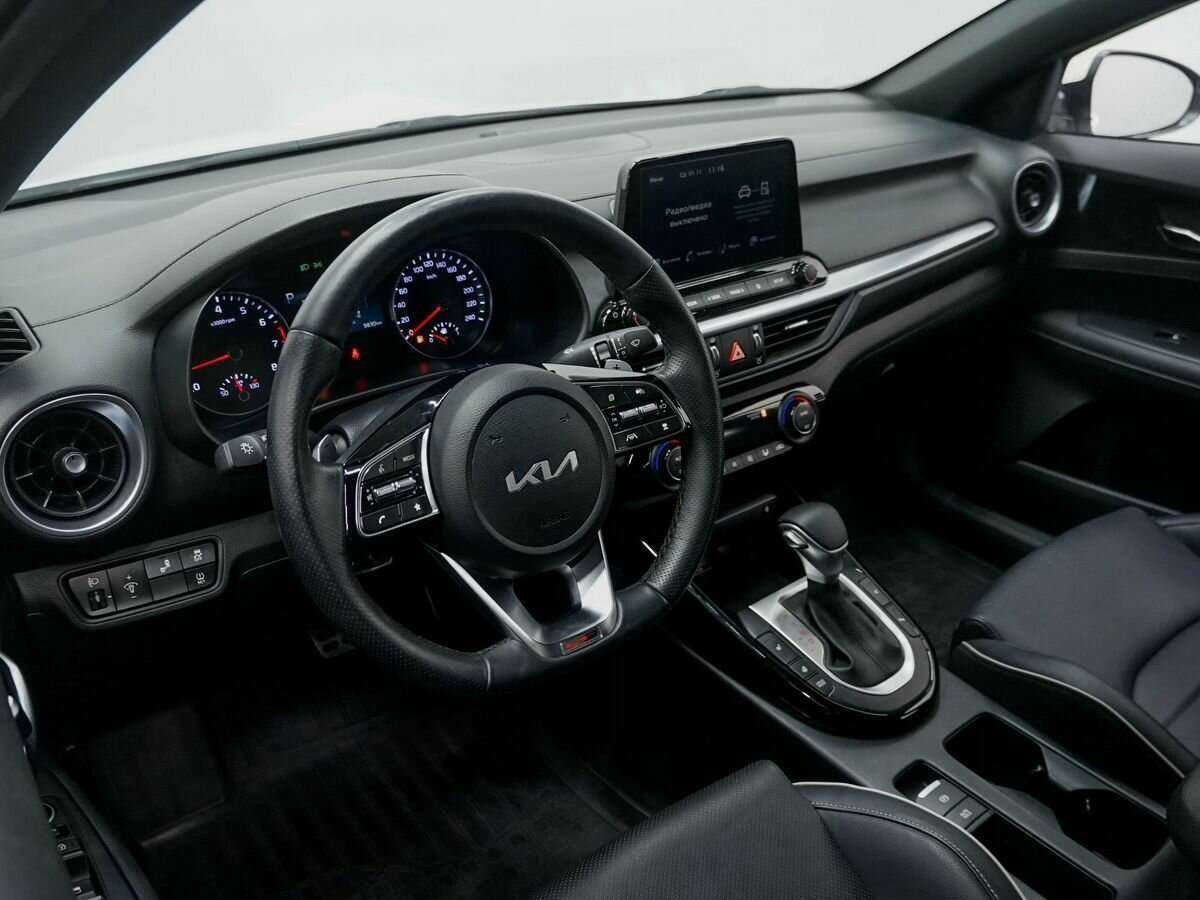 Купить Kia Cerato с пробегом. Фото: #10