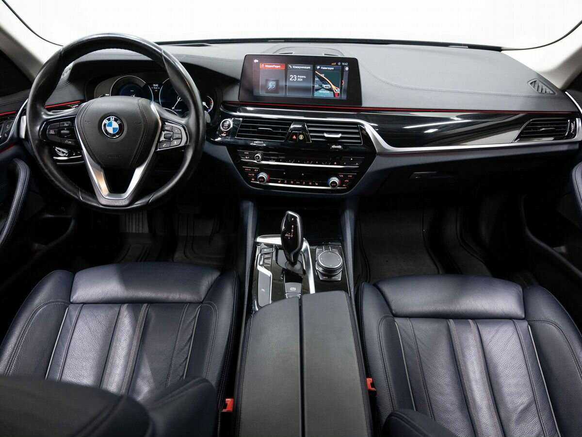 Купить BMW 5 серии с пробегом. Фото: #13