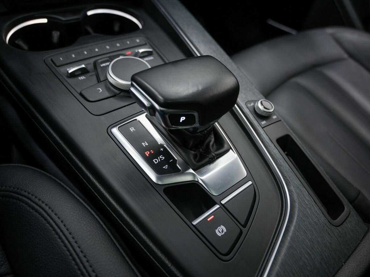 Купить Audi A4 с пробегом. Фото: #21