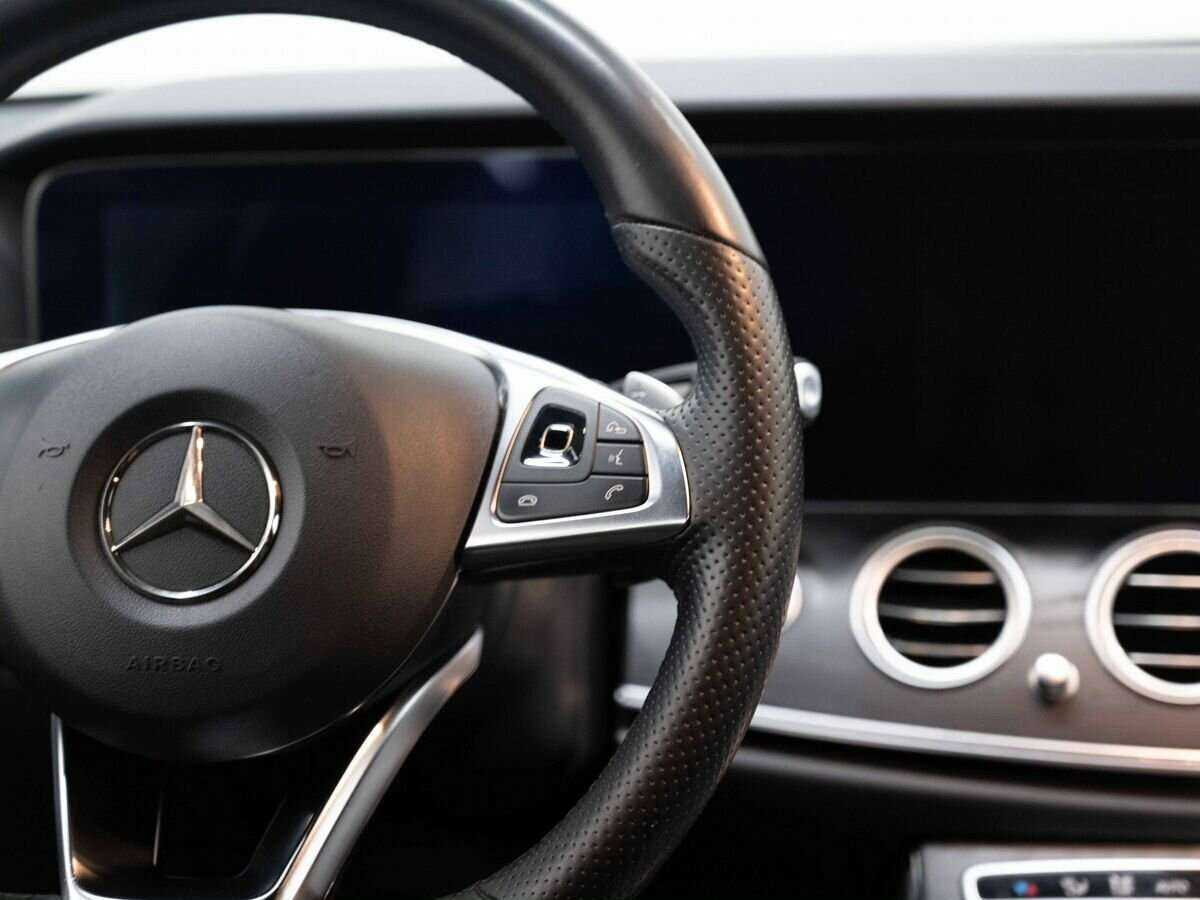 Купить Mercedes-Benz E-Класс с пробегом. Фото: #16