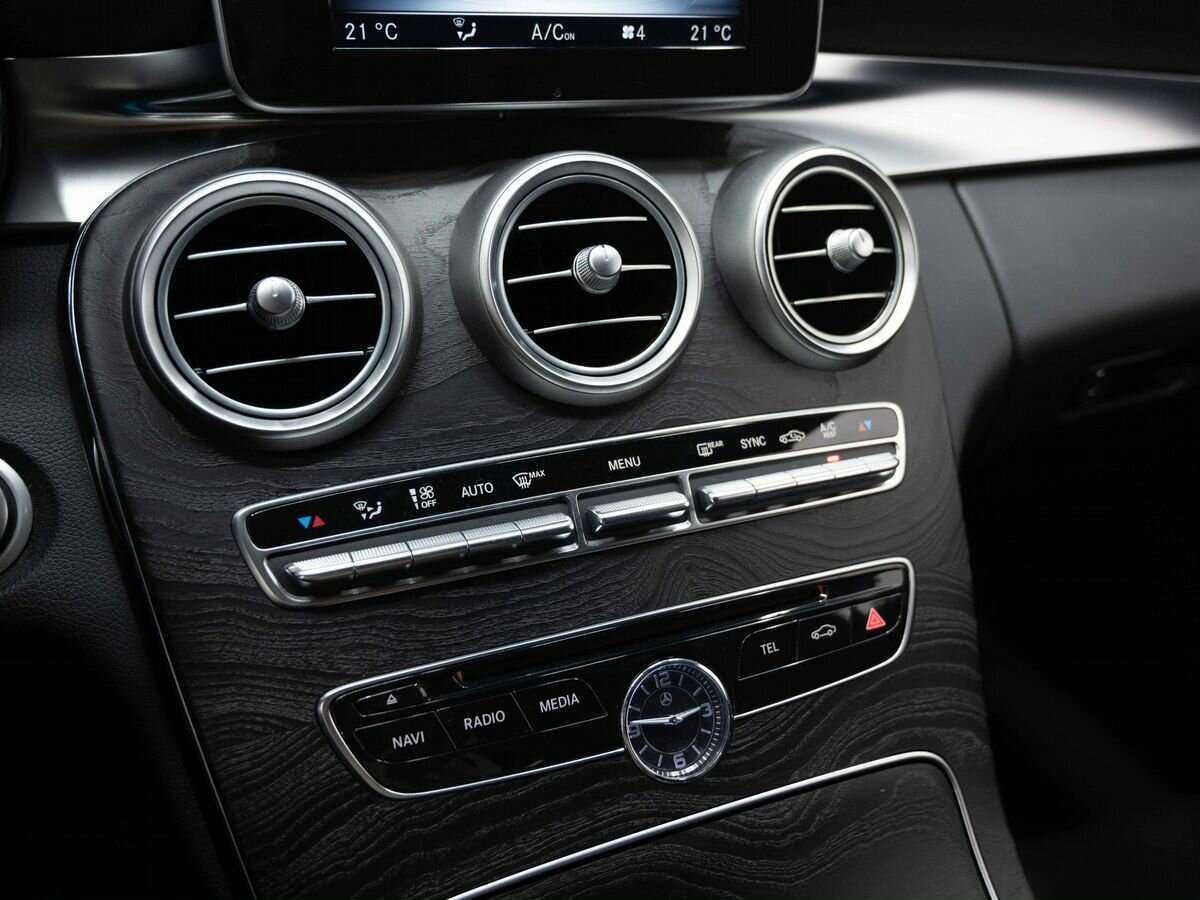 Купить Mercedes-Benz C-Класс с пробегом. Фото: #22