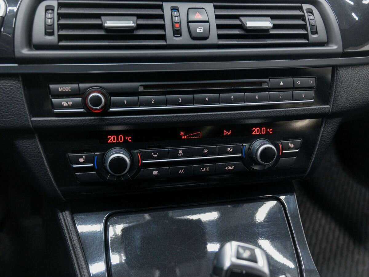 Купить BMW 5 серии с пробегом. Фото: #21