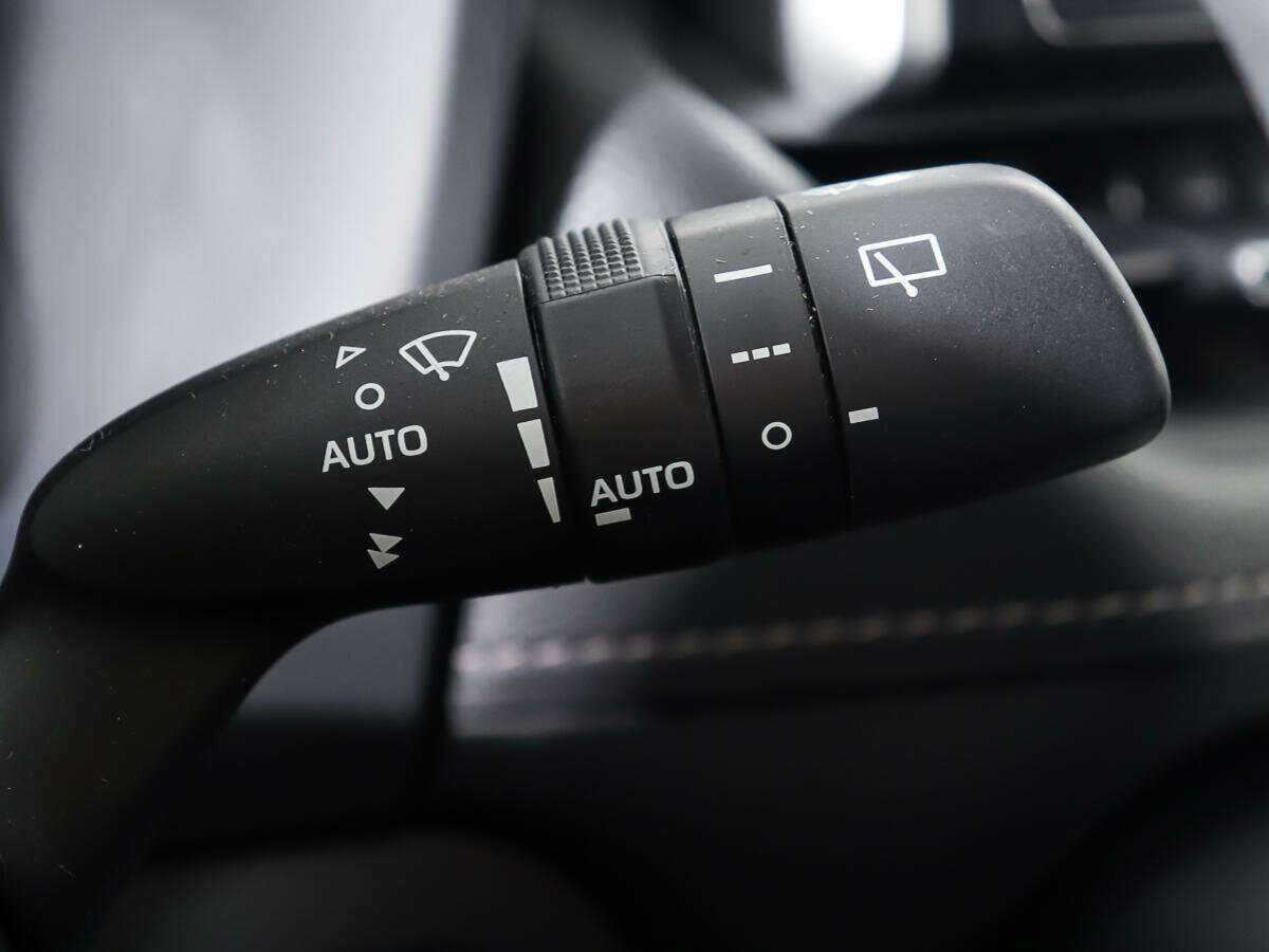 Купить Toyota RAV4 с пробегом. Фото: #18