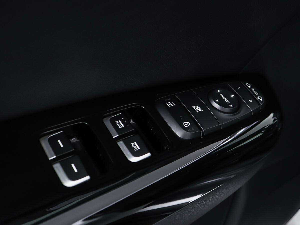 Купить Kia Sportage с пробегом. Фото: #15