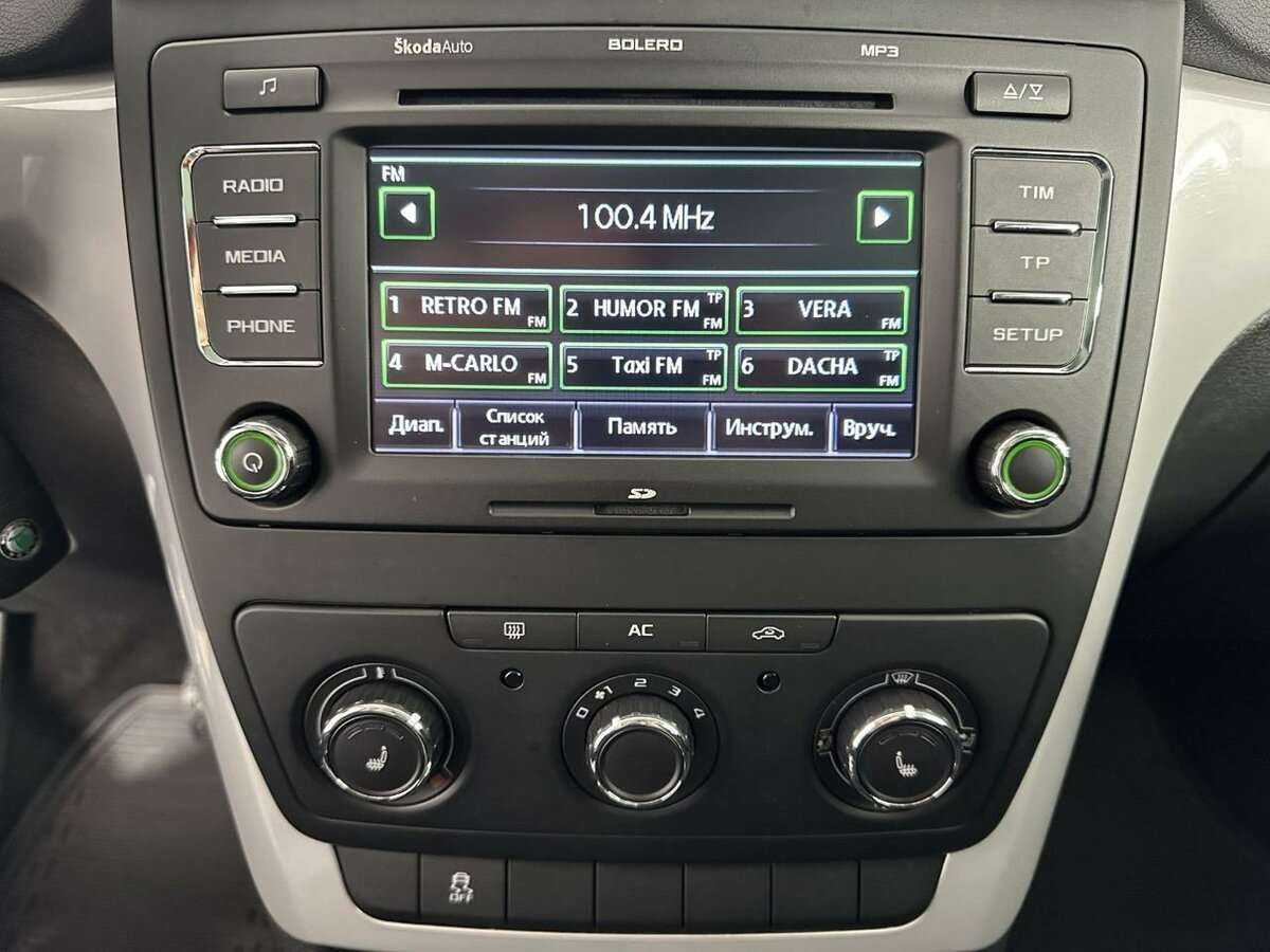 Купить Skoda Yeti с пробегом. Фото: #11