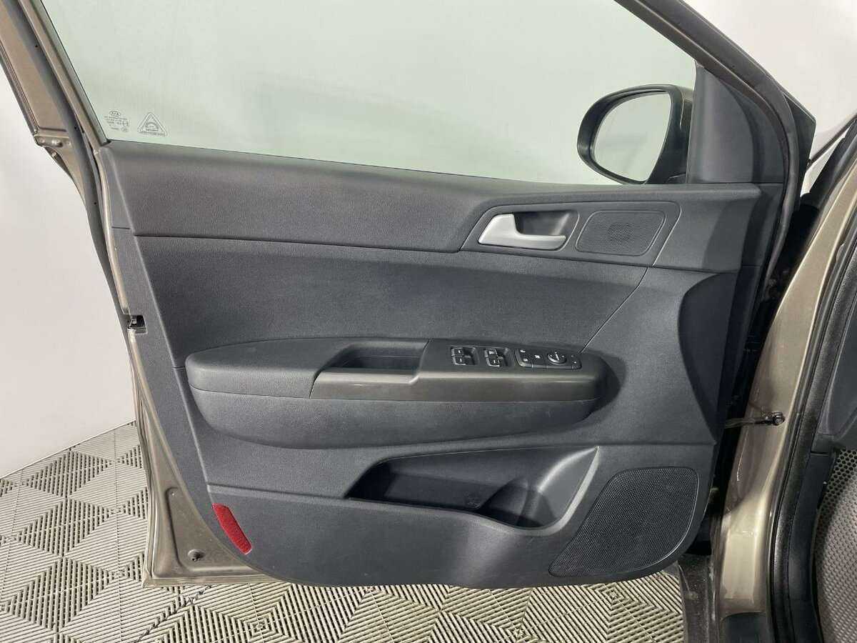 Купить Kia Sportage с пробегом. Фото: #7