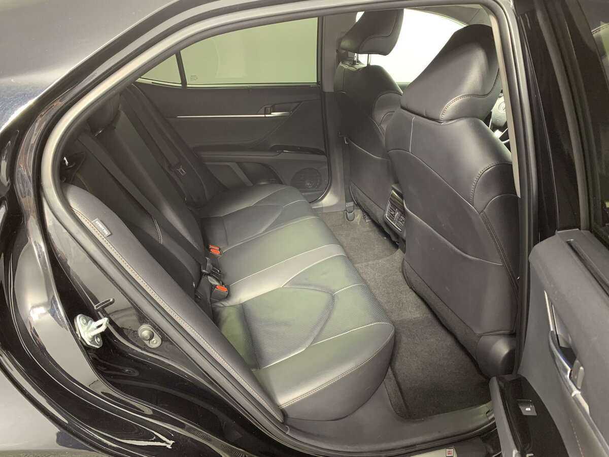Купить Toyota Camry с пробегом. Фото: #12