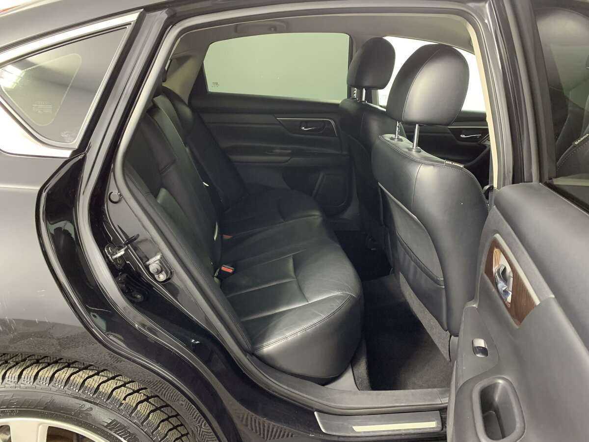 Купить Nissan Teana с пробегом. Фото: #18