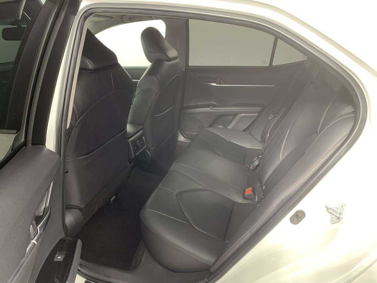 Продажа Б/У Тойота Камри. Фото: #9