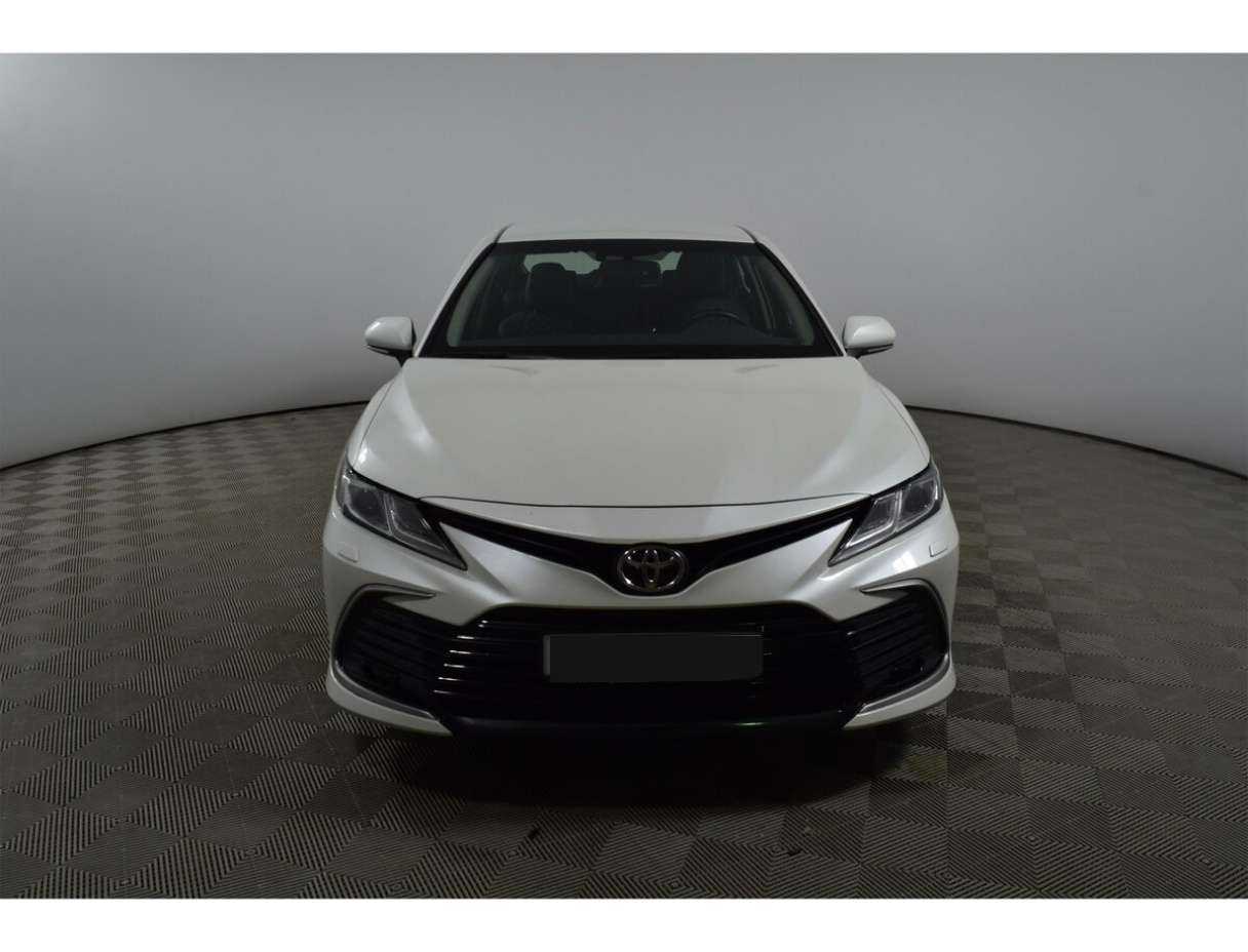 Купить Toyota Camry с пробегом. Фото: #1