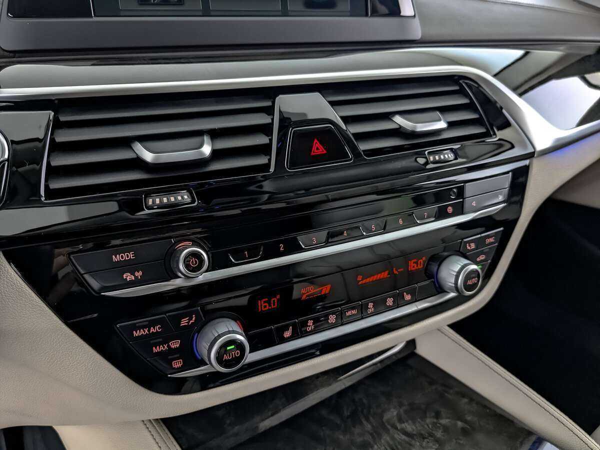 Купить BMW 5 серии с пробегом. Фото: #16