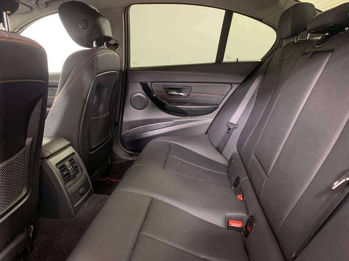 Купить BMW 3 серии с пробегом. Фото: #14