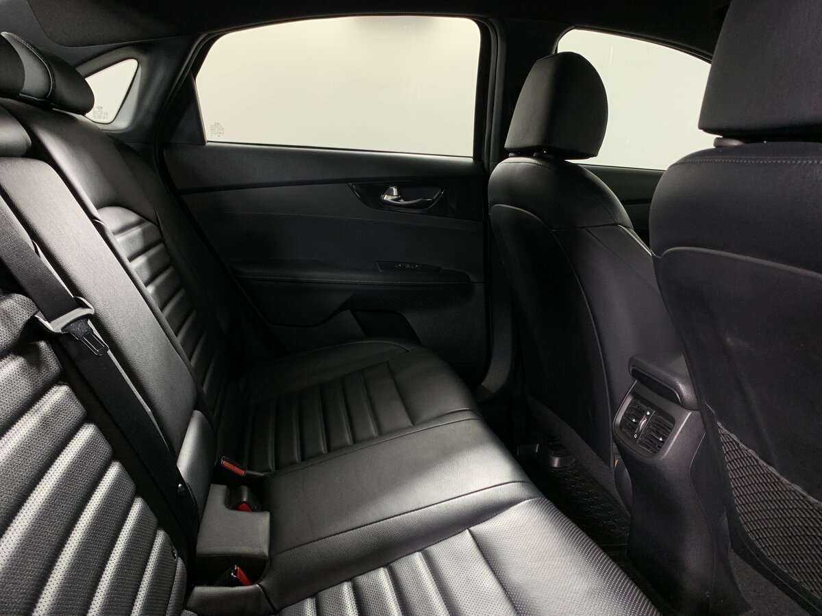 Купить Kia Cerato с пробегом. Фото: #14