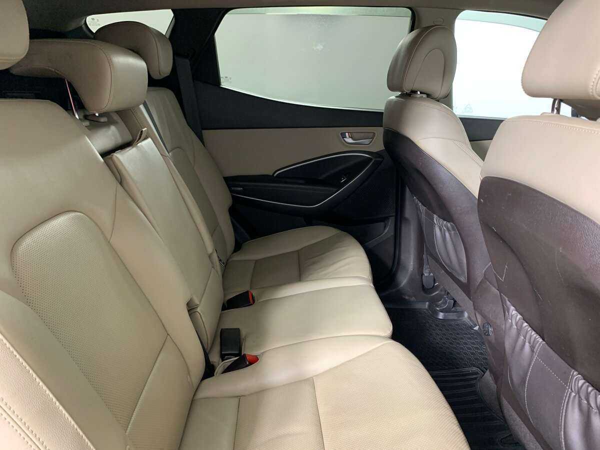 Купить Hyundai Santa Fe с пробегом. Фото: #14